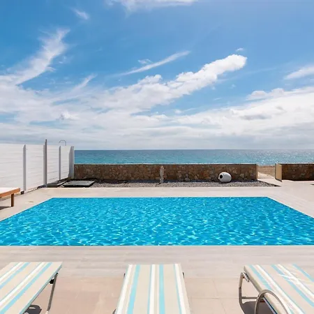 The Rhodes South Escape