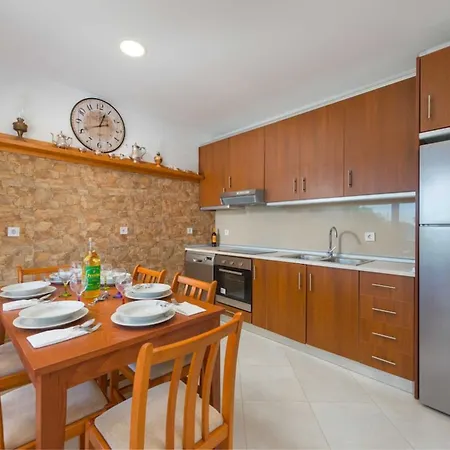 別荘 The Rhodes South Escape