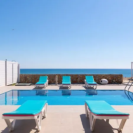 The Rhodes South Escape Plimmiri