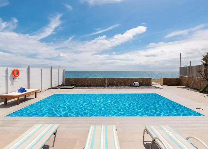 The Rhodes South Escape